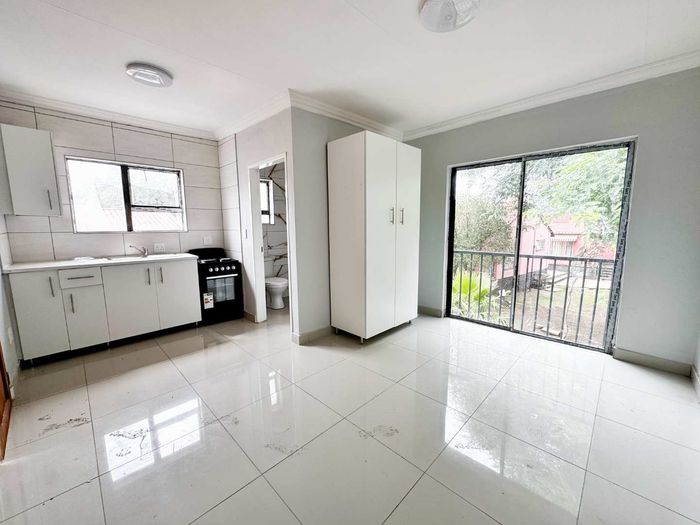 Property #2477020, Apartment Rental Monthly in Illiondale