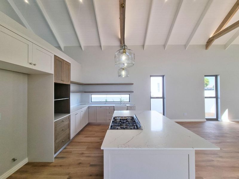 Architectural Excellence in Vermont's Crown Jewel - Photo 7