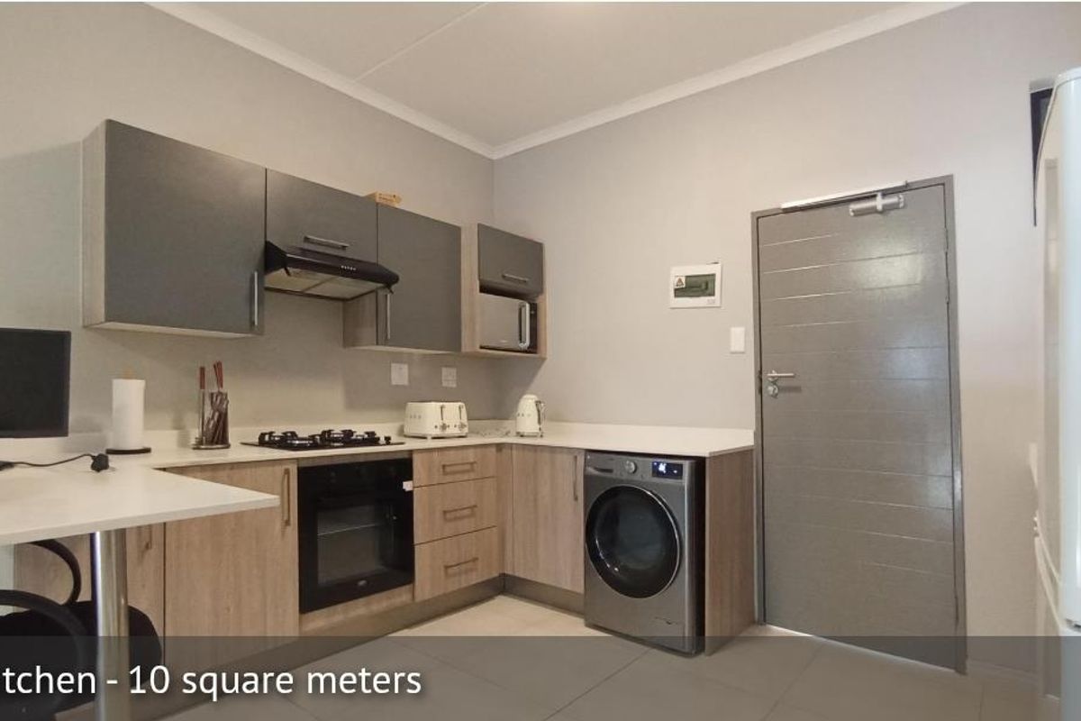 Apartment In Midridge Park - Photo 2