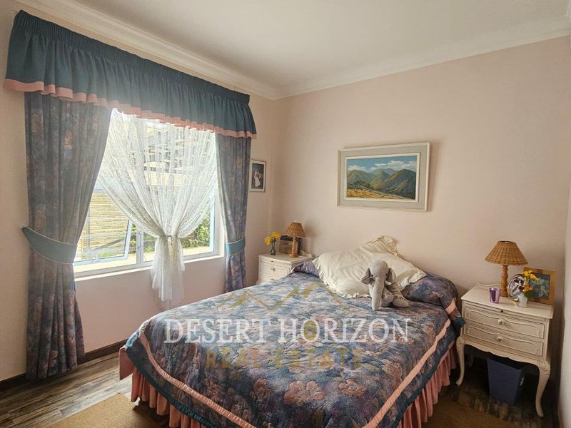 Swakopmund , Mile 4 | Immaculate Coastal Gem – Modern, Secure & Wheelchair-Friendly Living in Mile 4 - Photo 10