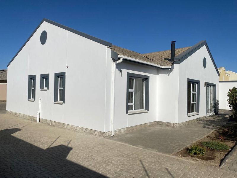 3 Bedroom Townhouse to let, Kramersdorf, Swakopmund - Photo 2