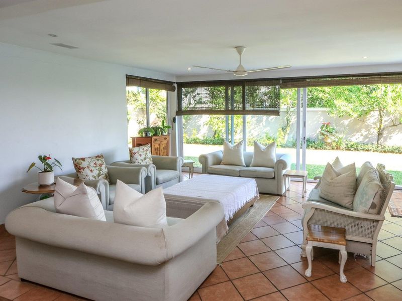 Charming Family Home in a Thriving Village Community - Photo 6