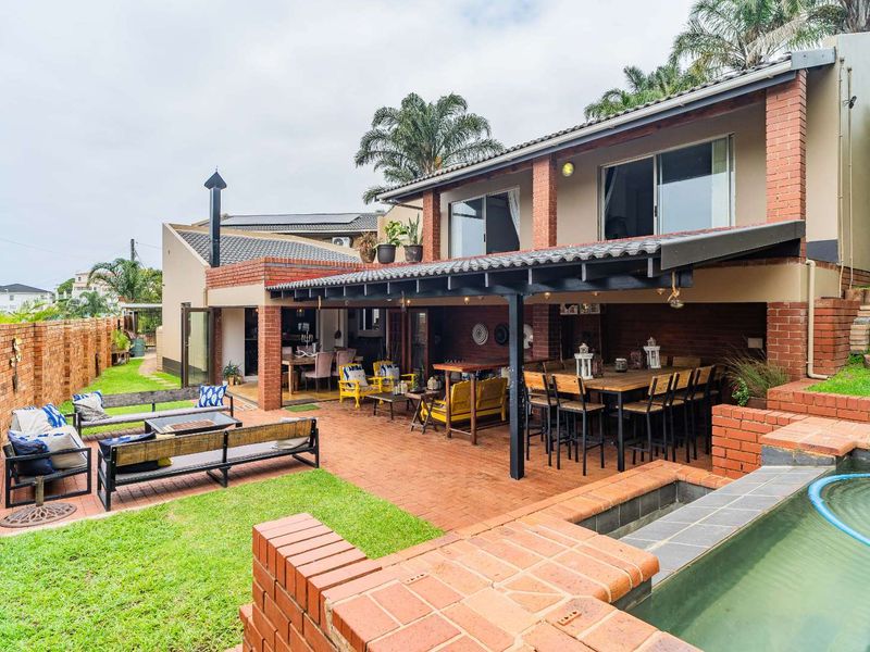 Stunning 386m2 4 bedroom home with flatlet for sale on the Sunningdale and Somerset Park border - Photo 3