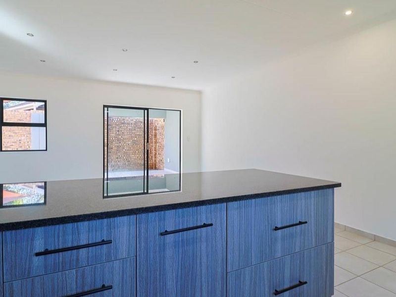 Modern Living Meets Smart Investment in Brackendowns - Photo 6