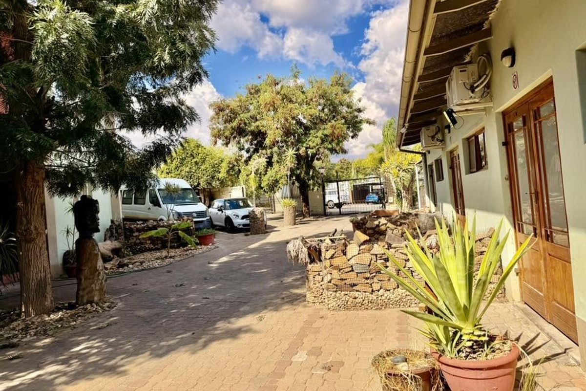 PRIME HOSPITALITY INVESTMENT WINDHOEK CBD SOUTH - Photo 2