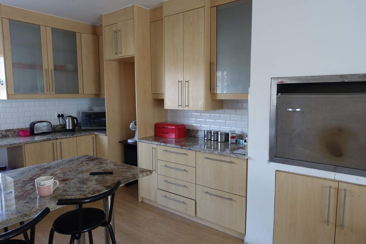 3-Bedroom Townhouse in Kramersdorf for sale - Photo 3