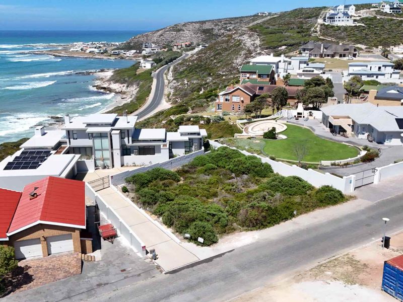 VACANT LAND - Minutes from the sea - Photo 2