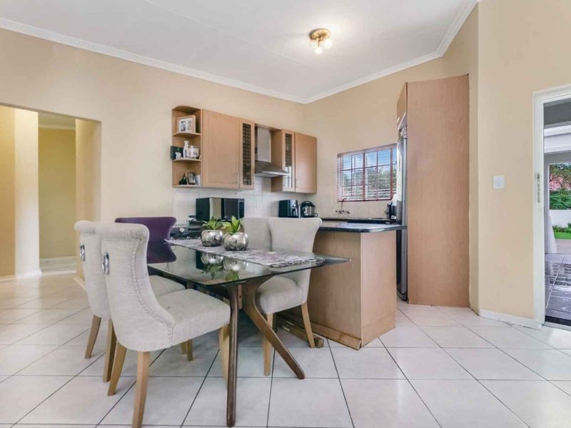 3 BEDROOM, 2 BATHROOM APARTMENT FOR SALE  IN DOUGLASDALE - Photo 4