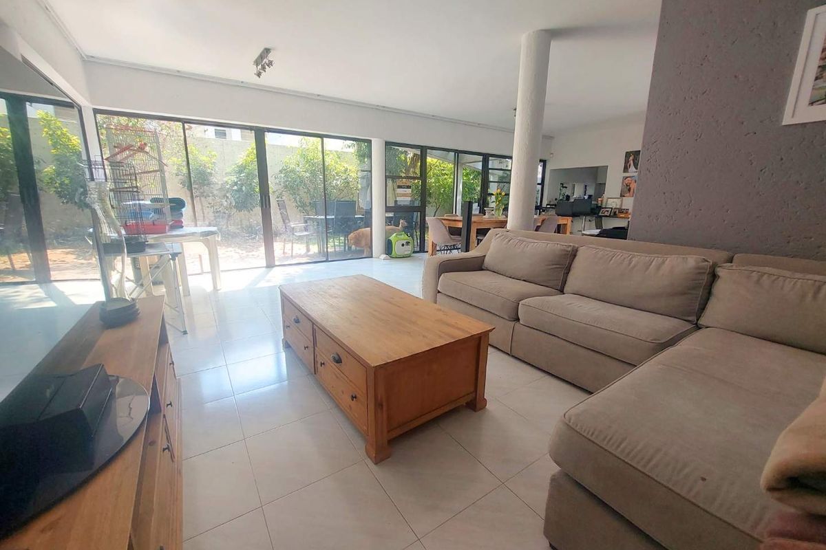 Modern Morningside Cluster_3 Beds | 2.5 Bathrooms - Photo 3
