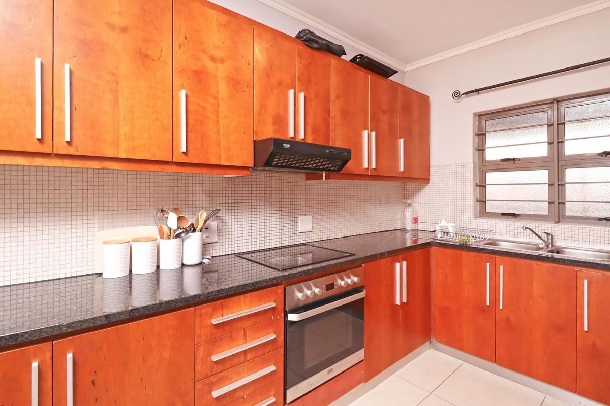 Apartment Located in the sought after Cornerstone Tyger Waterfront - Photo 4