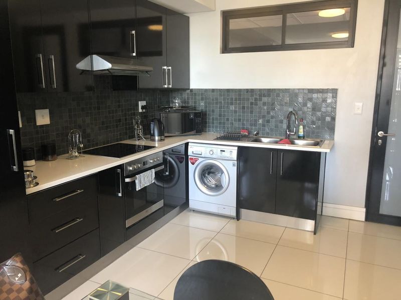 2 Bedroom Apartment - Windhoek Central - Photo 7