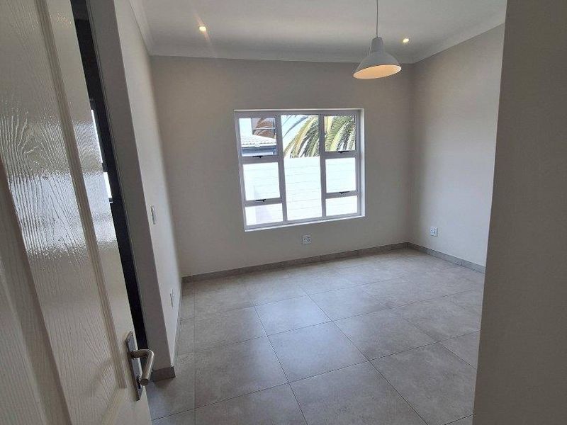 Swakopmund- For Sale- N$5 400 000 - Photo 9