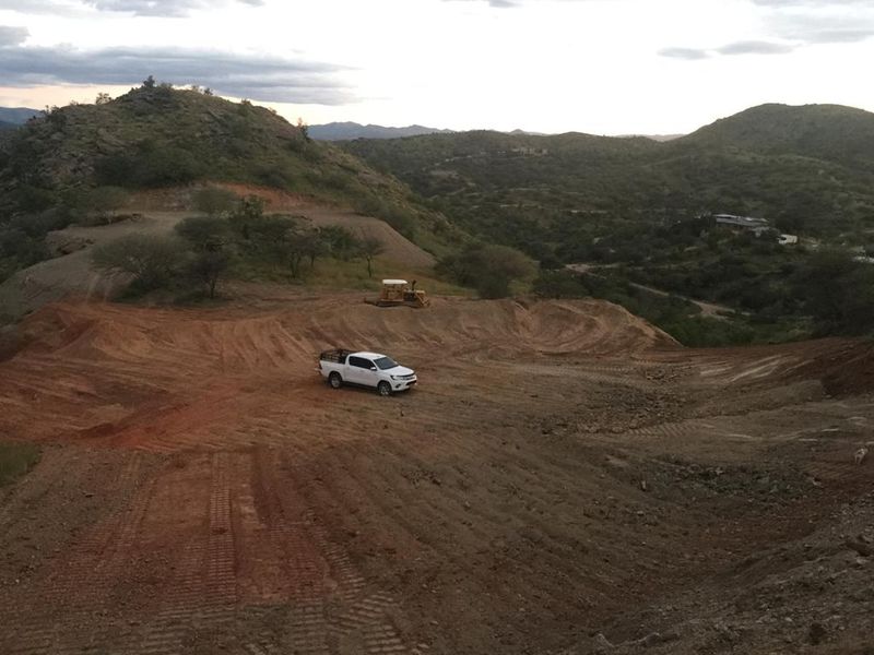 Escape to nature with this stunning 5-hectare plot offering breathtaking 360° views of Nuabamis! - Photo 3