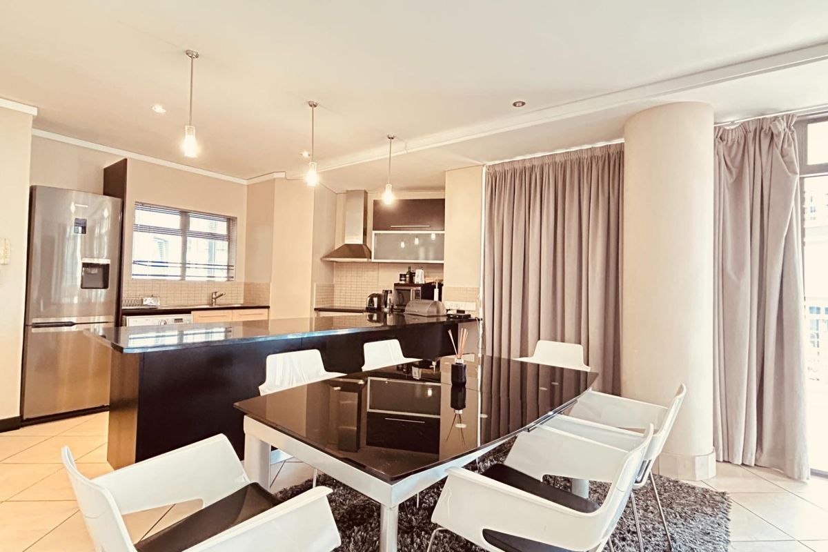 Where contemporary design meets the pulse of the city. - Photo 5