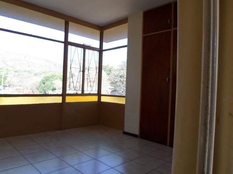 2 BEDROOM FLAT TO RENT IN PRETORIA NORTH - Photo 3