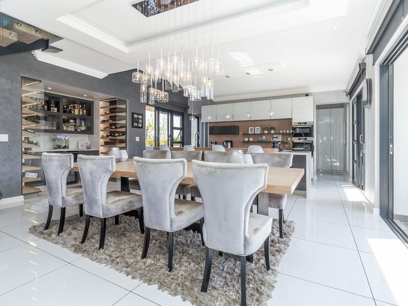 Experience the epitome of luxury family living - Photo 9