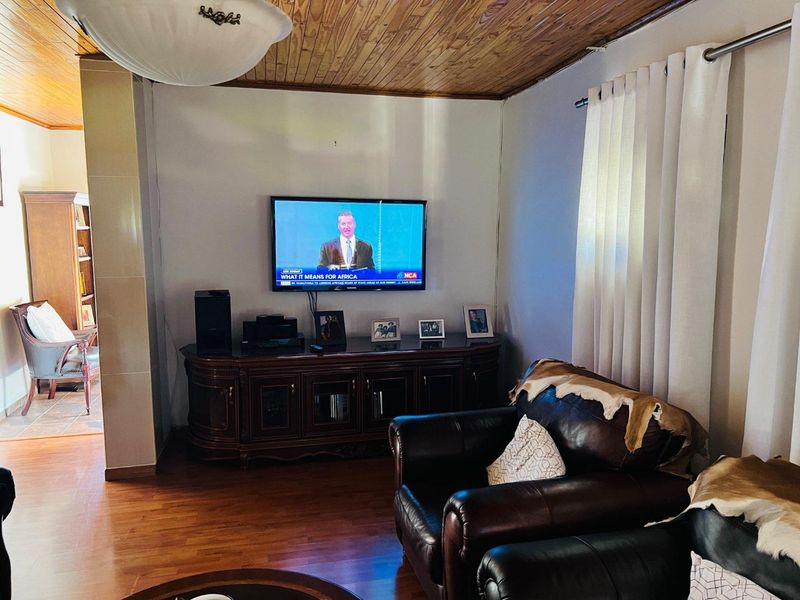 An absolute Gem - Photo 7