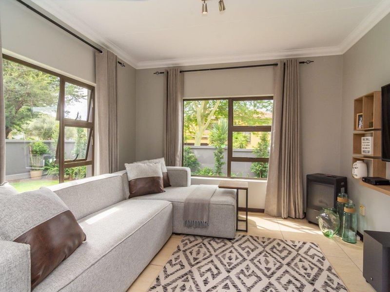 Modern Family Home for sale – Secure Estate Living - Photo 6