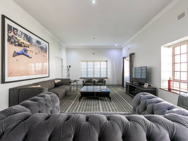 HOME IN THE HEART OF ROSEBANK - Photo 5