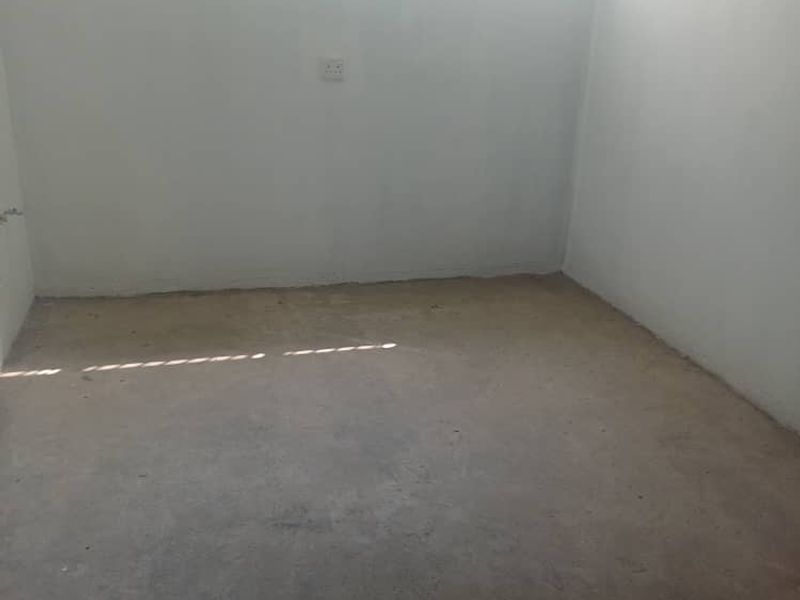 Retail spaces to let Gustav Voigts Centre - Photo 9