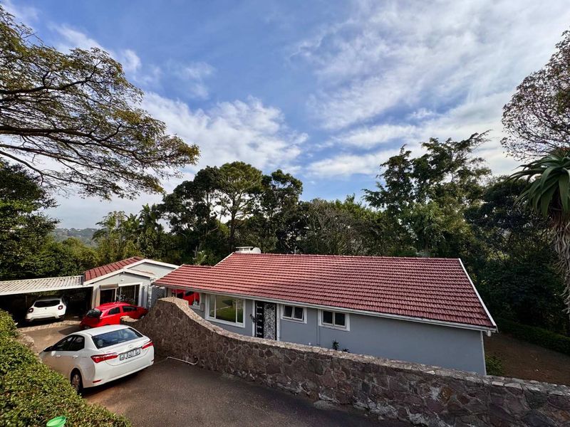TO RENT - Charming 3-Bedroom Family Home with Separate Flatlet in Westville - Photo 3