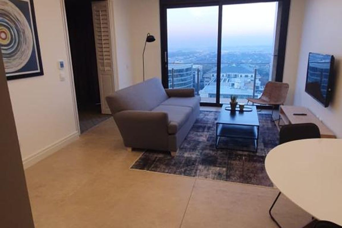 Luxury Living at The Leonardo – Sandton Central  Experience world-class living in The Leonardo, one of Sandton Central's most prestigious residential addresses - Photo 4