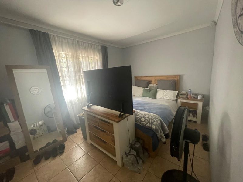 2 Bedroom garden cottage to rent - Glen Marais - Photo 6