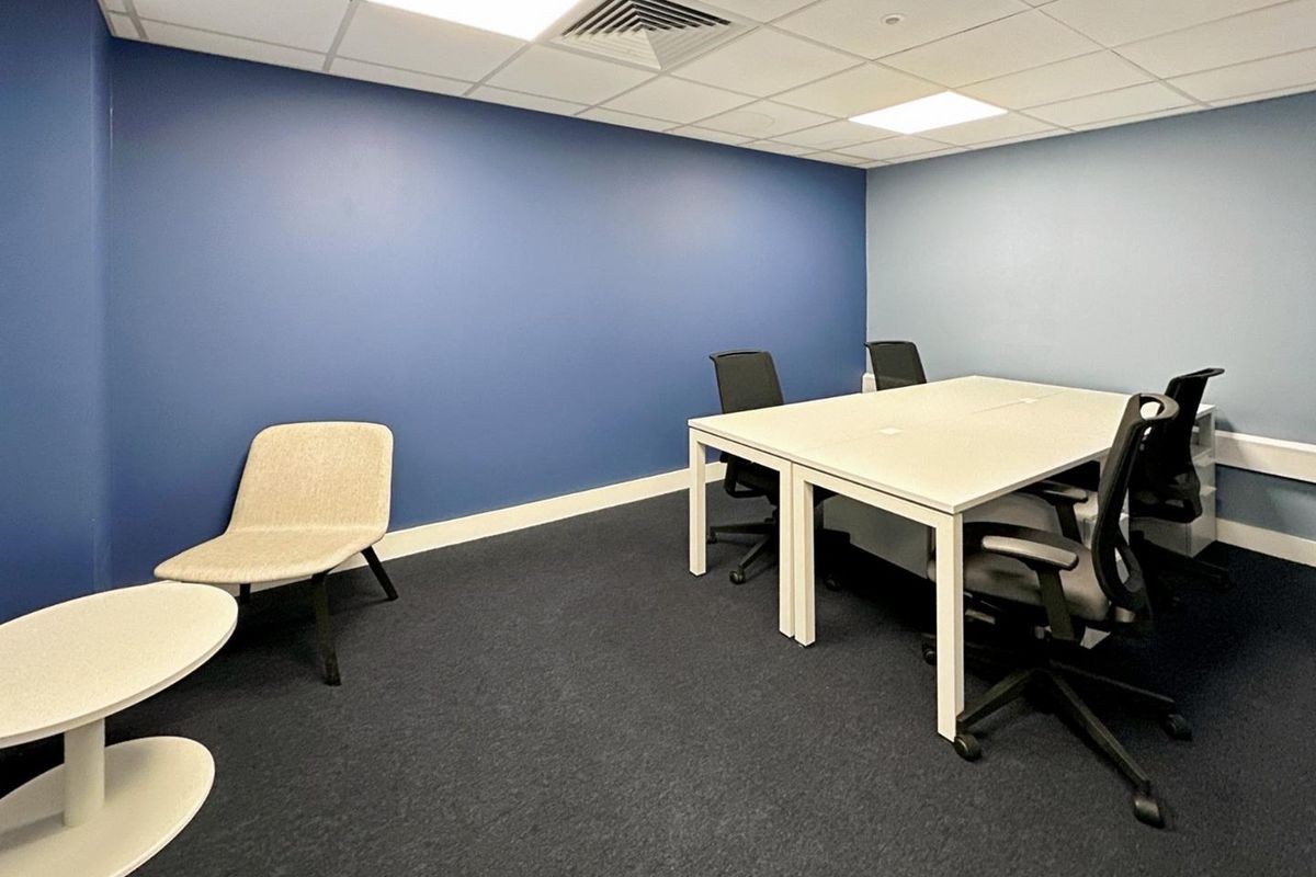 Fully serviced private office space for you and your team in HQ Durbanville Oxford Street - Photo 4