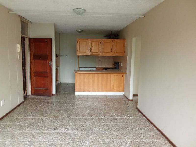2 BEDROOM FLAT TO RENT IN PRETORIA CENTRAL - Photo 7