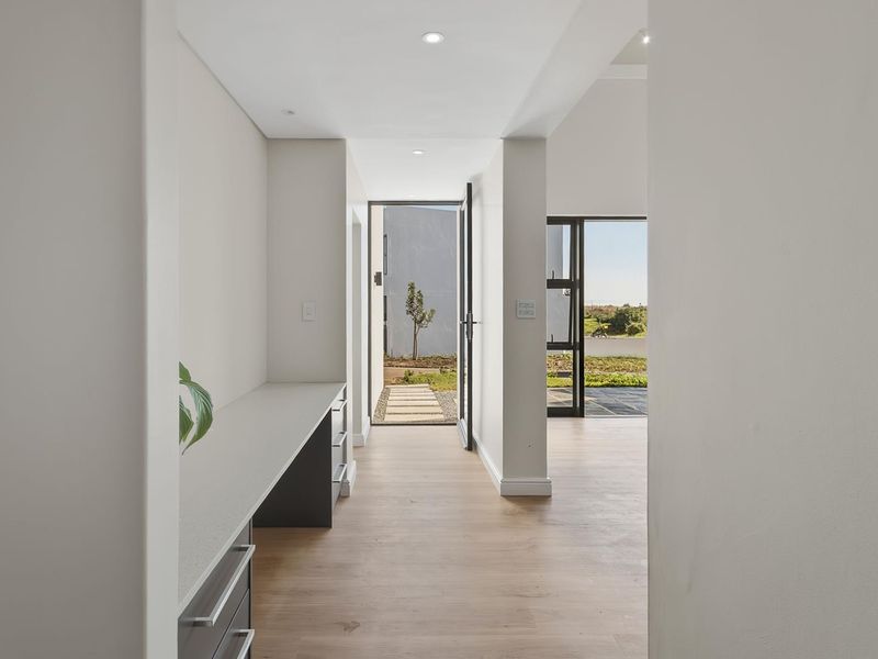 Brand new Home to make your own - Photo 3