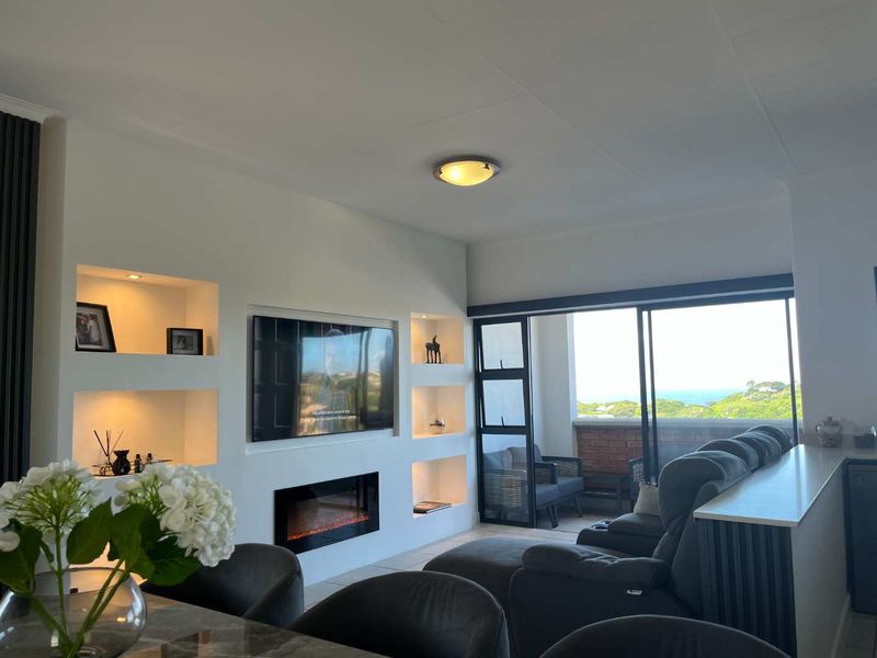 Luxury Top Floor Apartment with Sea Views – Ballito Hills - Photo 3