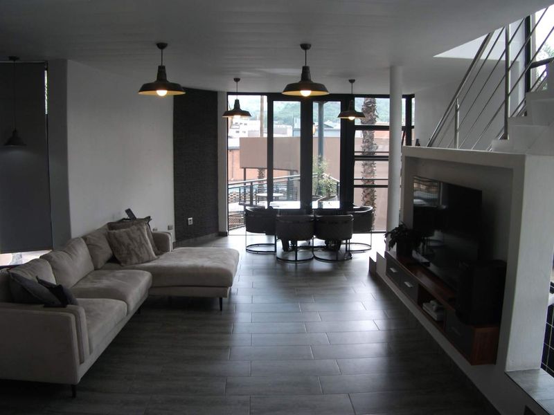 Across from Omni Square - Photo 3