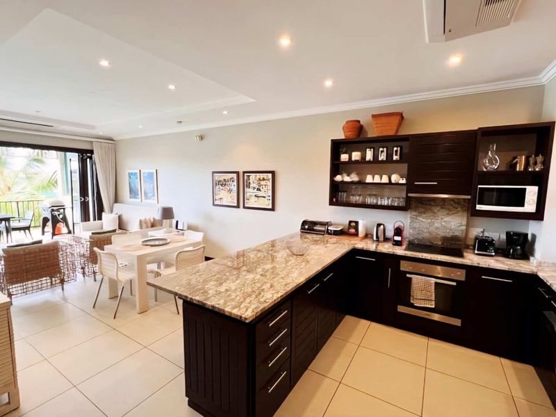 SPACIOUS ONE BEDROOM TWO BATHROOM APARTMENT WITH RENTAL LICENSE - Photo 6