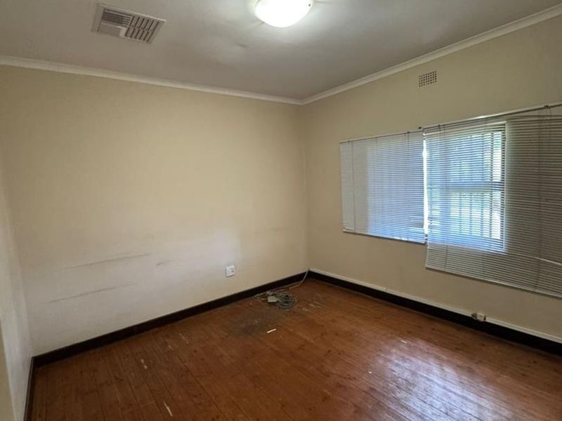 Office to let - Photo 7