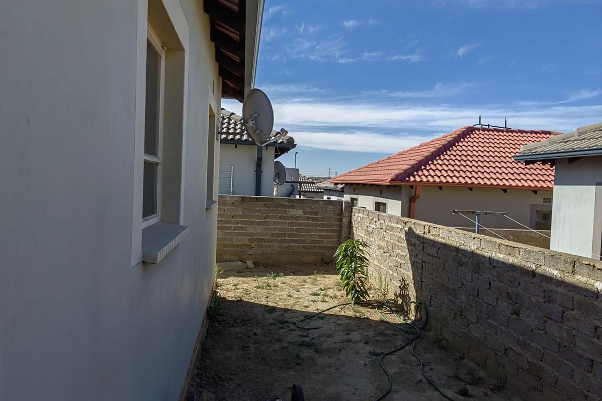 Riverside View - R 790 000 Good value !! - Photo 5