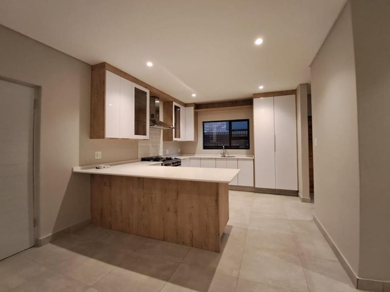 NEW DEVELOPMENT COMING SOON Ultra-Modern Spec Home!! - Photo 7