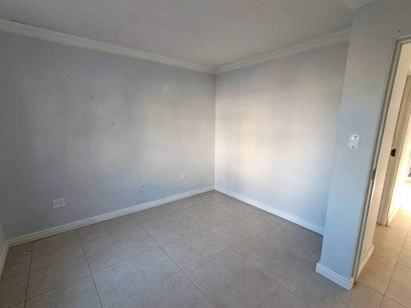Modern 3-Bedroom Plot & Plan Home in Lampiesbaai – Brand-New Coastal Living - Photo 9