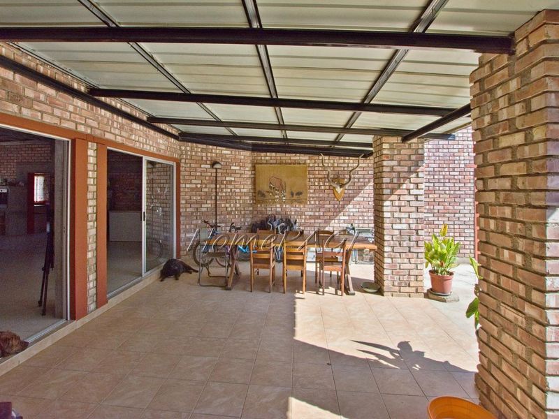 Omaruru;  Spacious 3 Bedr Home is for Sale - Photo 7