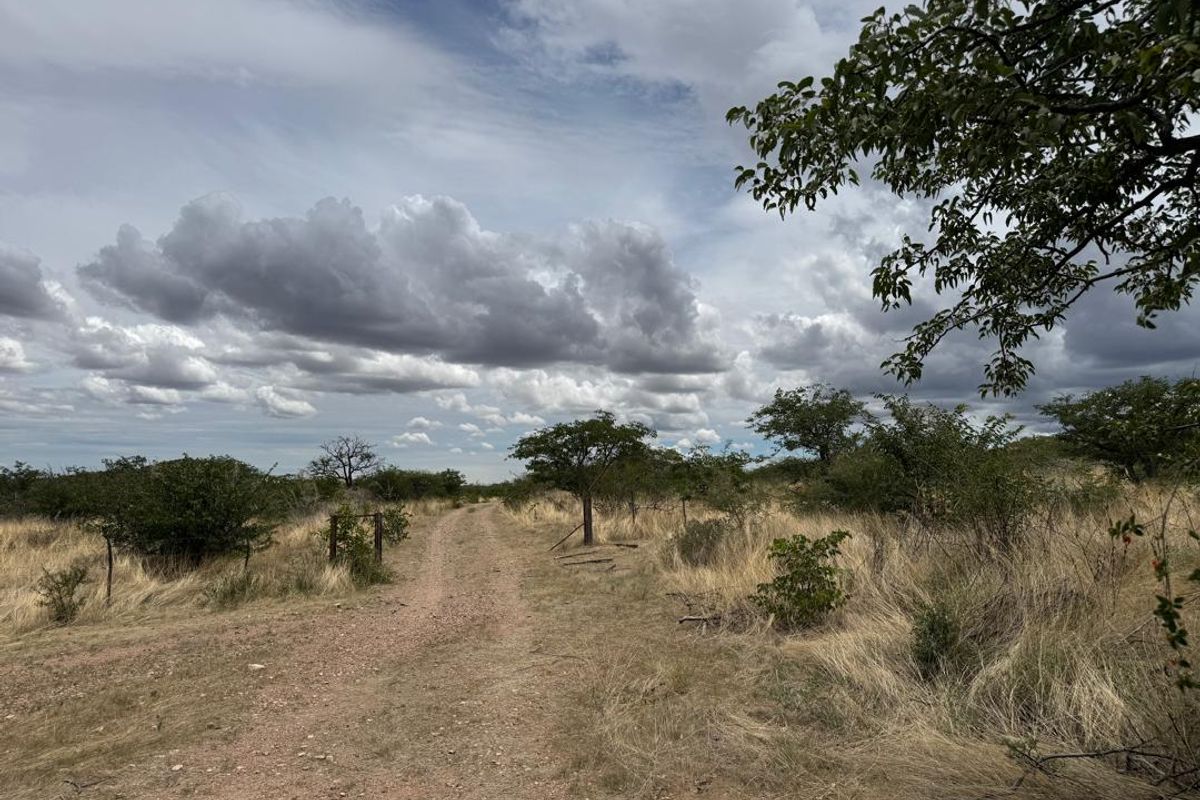 A well-priced opportunity in the heart of the Khorigas district – perfect for serious buyers looking to invest in Namibia’s agricultural sector. - Photo 5