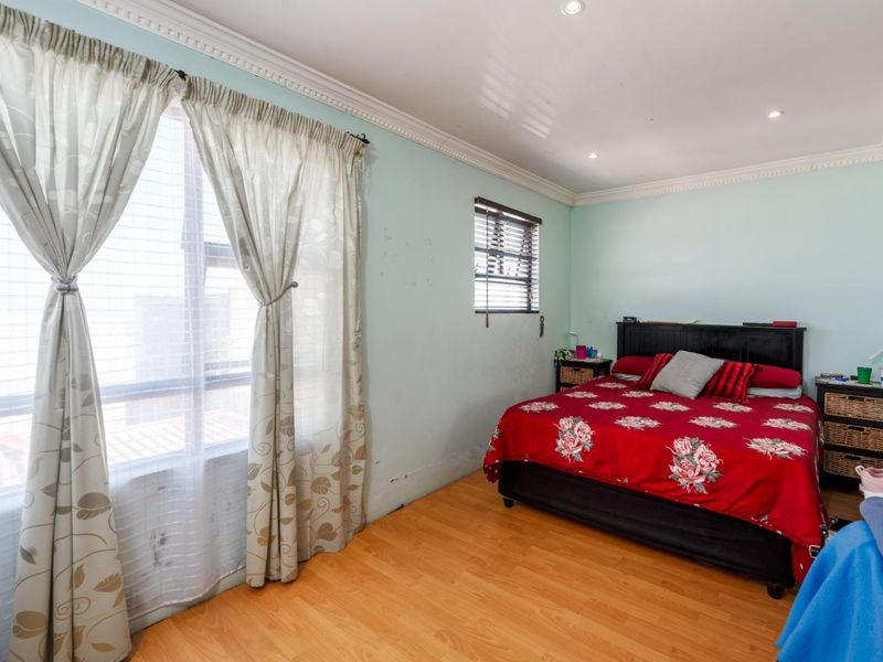 Your Dream Home Awaits - Photo 10