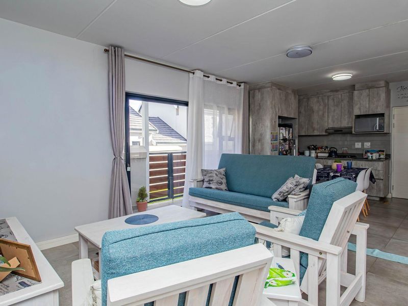 Ground floor apartment in Hartland Villlas - Photo 8