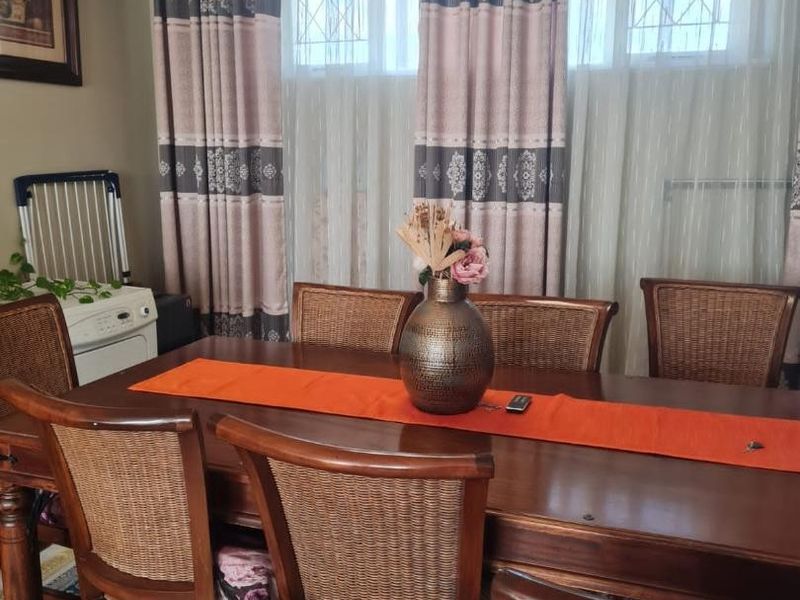 Secure Two-Bedroom Apartment with Scenic Balcony in Pinetown Central - Photo 8