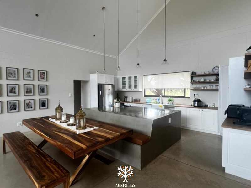 Family Home For Sale | Omeya Golf Estate | N$6 200 000 - Photo 2