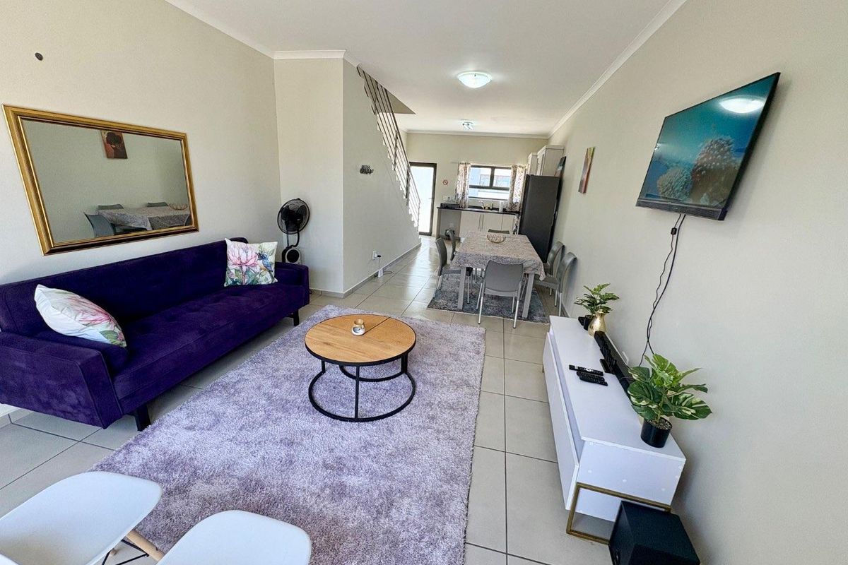 Fully Furnished 2x Bedrooms Townhouse To Rent in Dolphin Beach - Photo 2