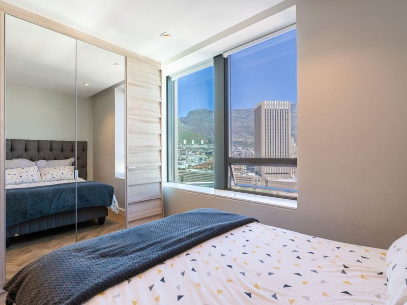 Fully Furnished Studio Apartment - Photo 2