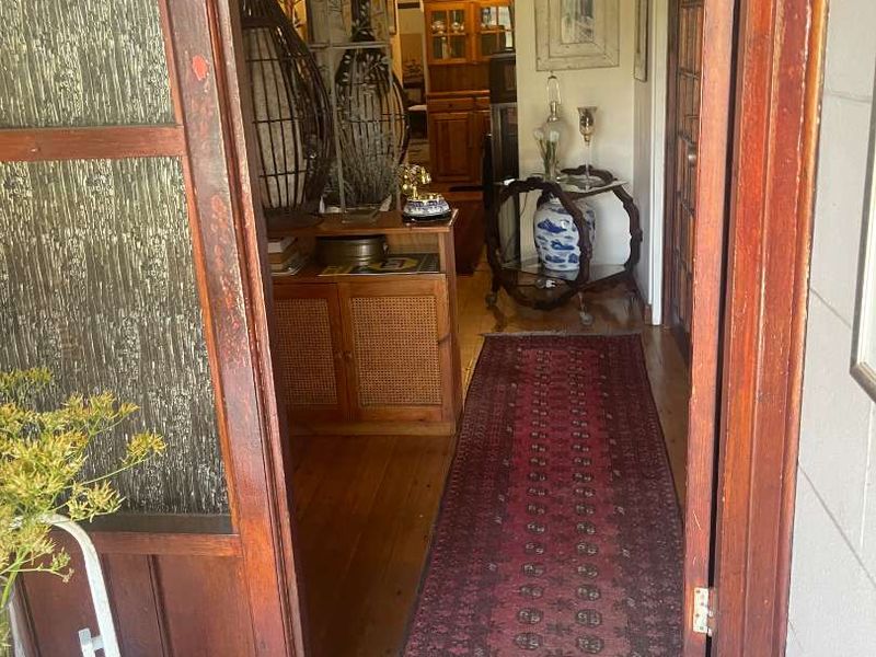 A Warm & Welcoming Kensington Gem — A Home Filled With Heart and Character - Photo 2