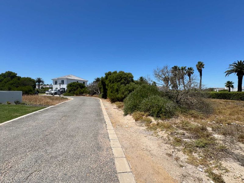 Modern Coastal Living in Shelley Point Golf Estate – 3 Bed Family Home - Photo 5