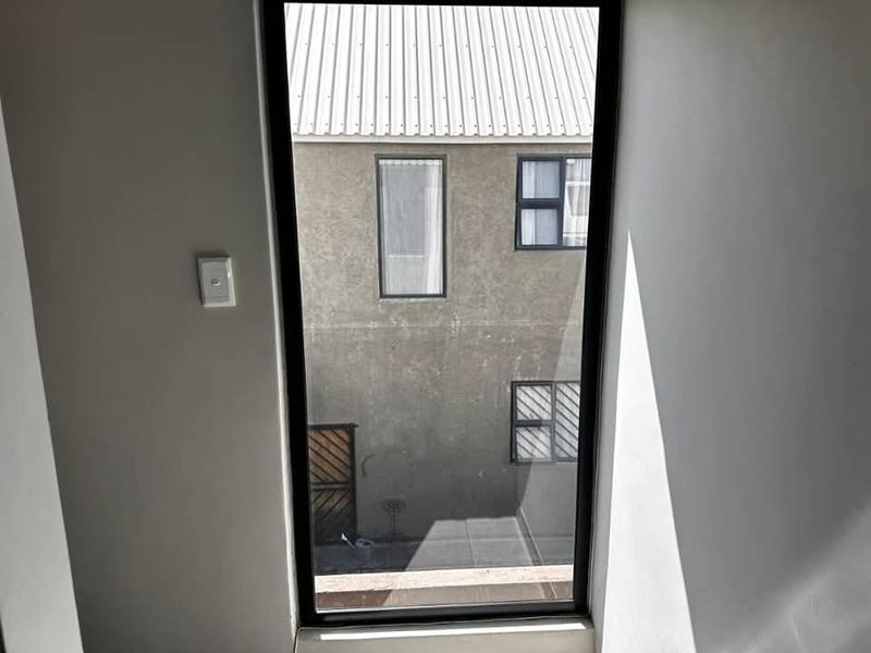 It's a quiet,  safe and secure community - Photo 6