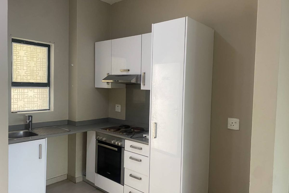 Ideal Family Apartment for Rent - Photo 5