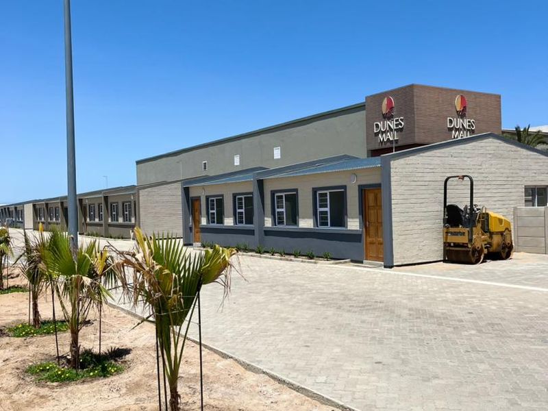 Two-bedroom townhouses for sale in Walvis Bay - Photo 2